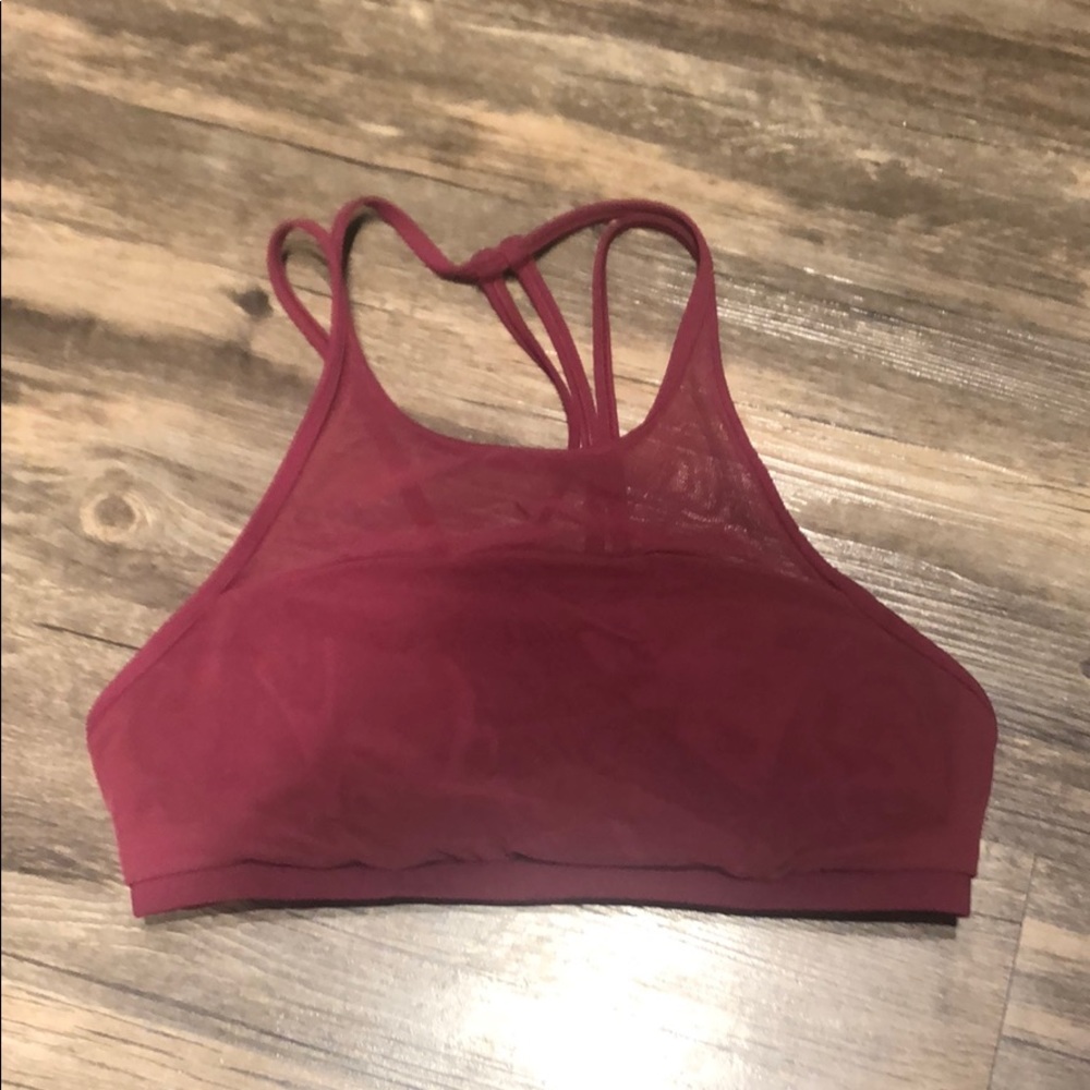 LULULEMON burgundy sports bra!